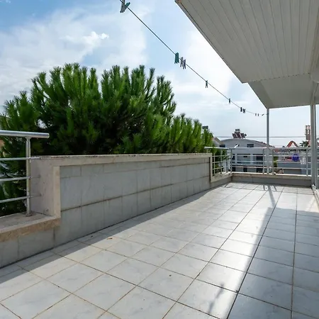 Fadi Family Villa *